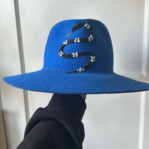 Alpaca wood, one of a kind snake hat